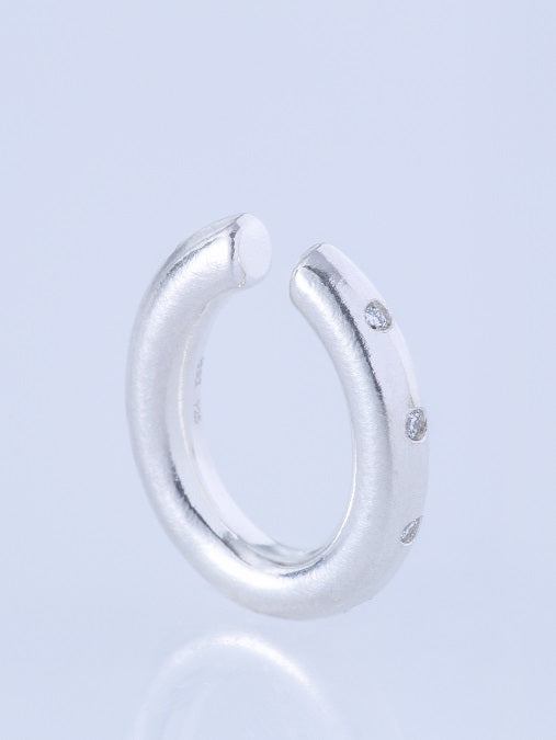 ANTWERP DIAMOND EAR CUFF