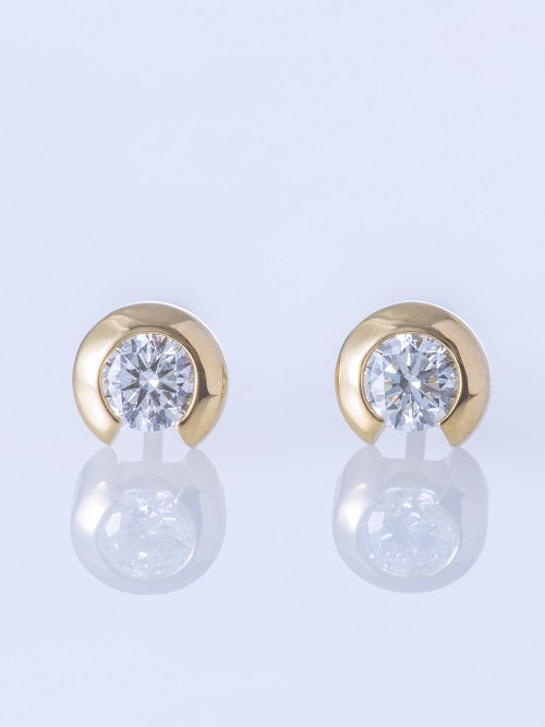 Boucles d'oreilles percées en or jaune 18 carats (0,17 carat)