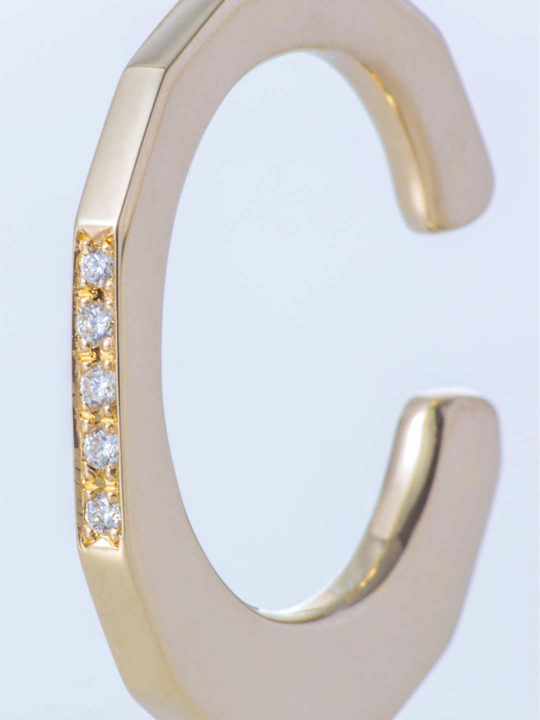 FULL MOON K10YG MELEE DIAMOND EAR CUFF
