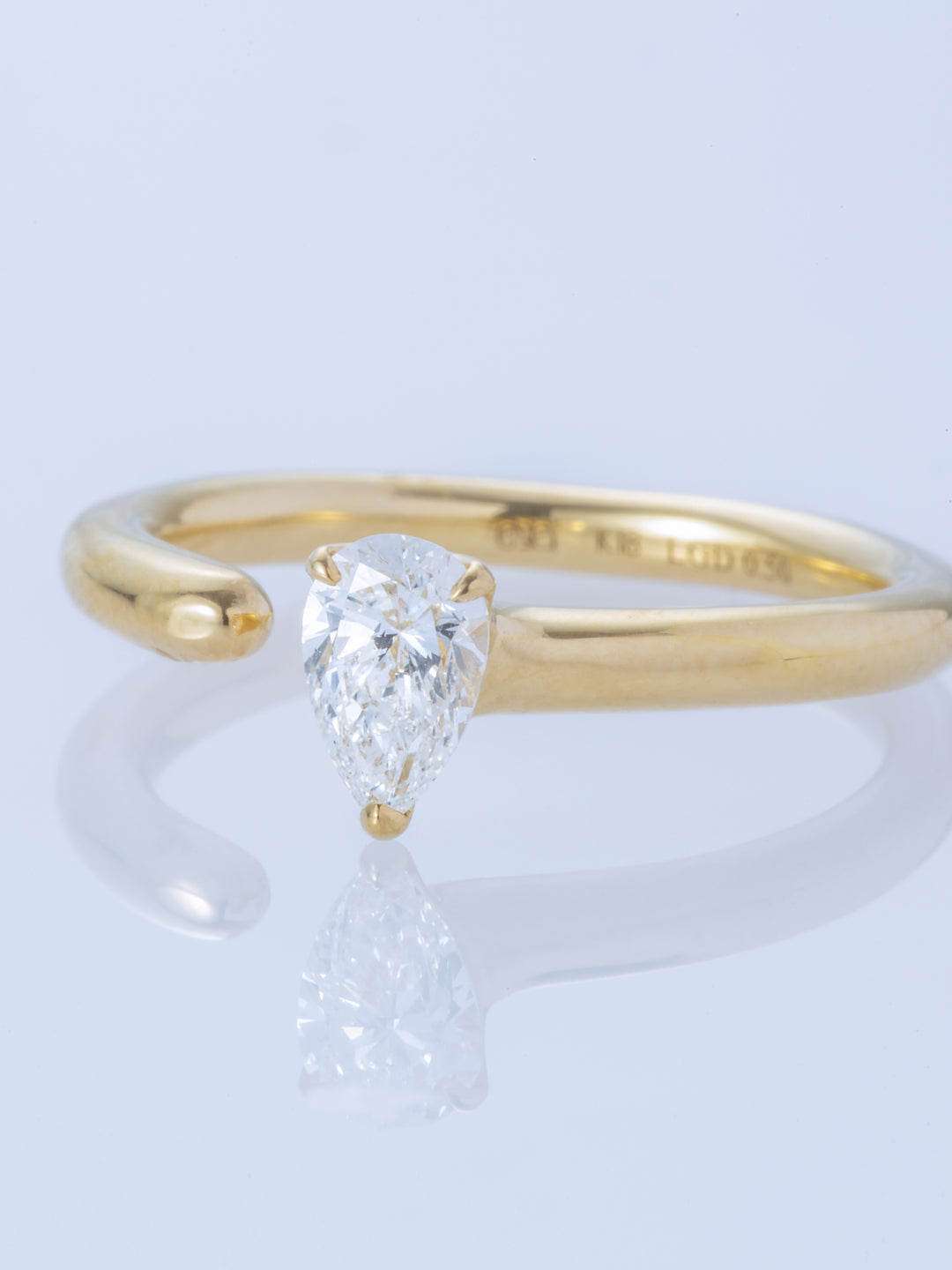ONE K18YG 0.5CT PEAR RING