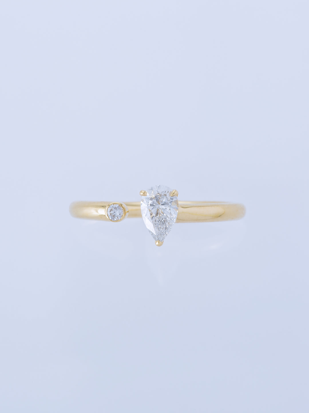 TWO K18YG PEAR/MELEE RING