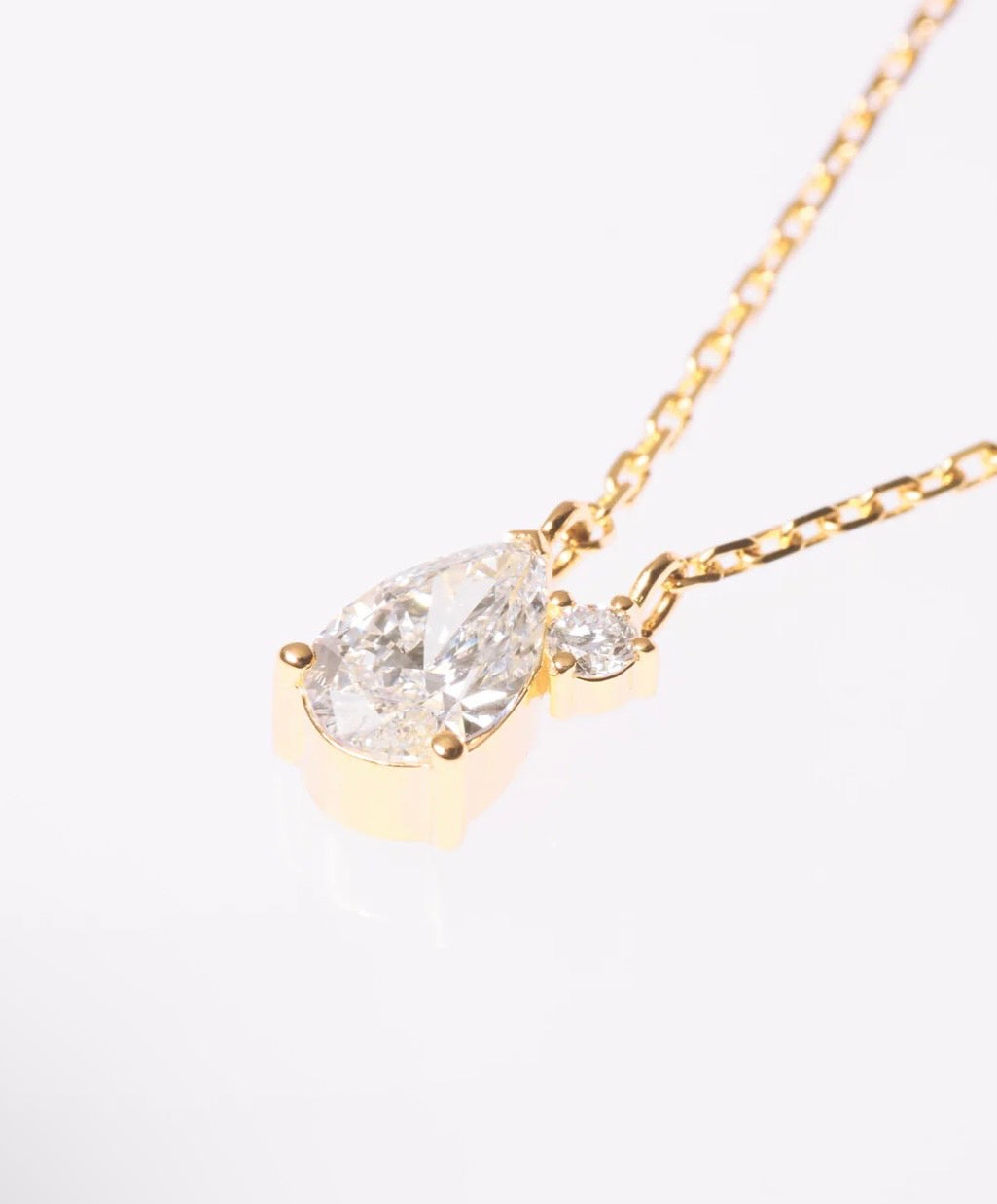 TWO K18YG 0.5CT PEAR NECKLACE