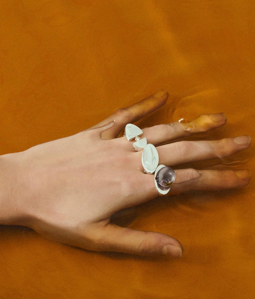 ARCH SV SIGNET RING