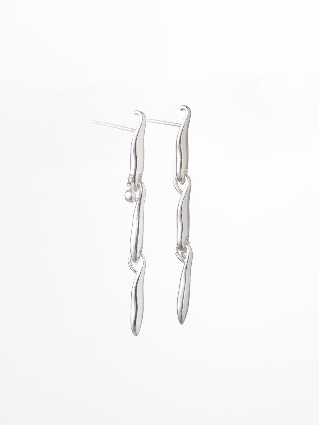 FLOW SV925 ASYMMETRY PIERCED EARRINGS
