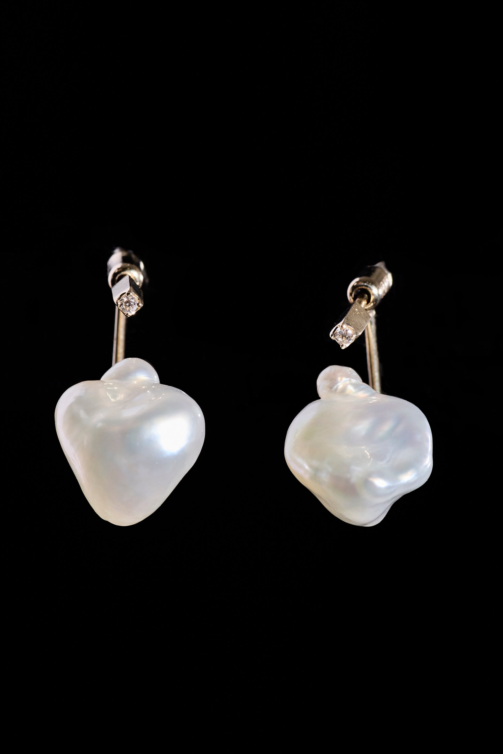 KESHI PEARL 10KYG STUD PIERCED EARRINGS / WHITE