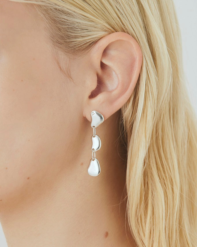 WATER SV ASYMMETRY PIERCED EARRINGS