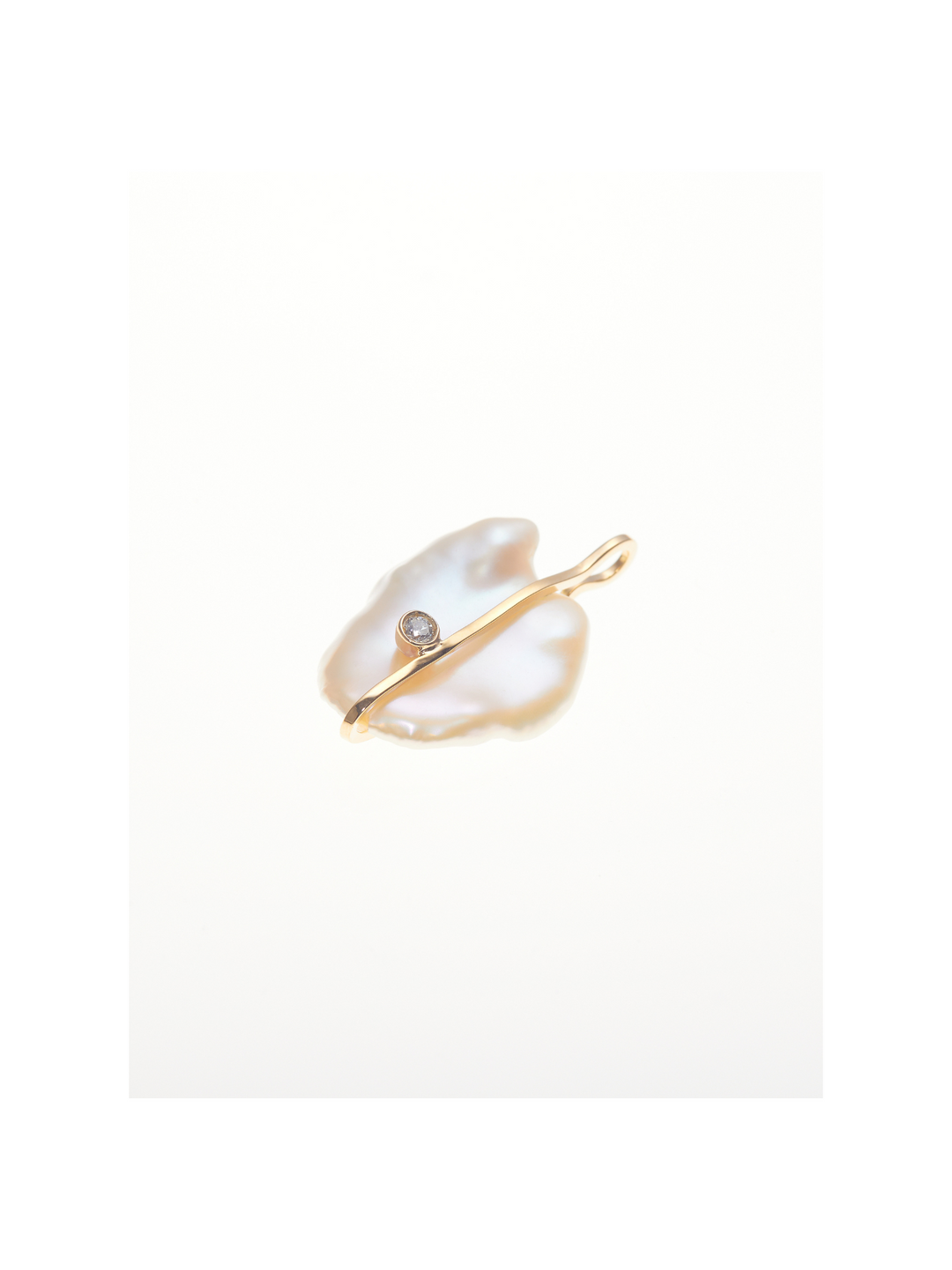 PETALS PEARL PENDANT TOP