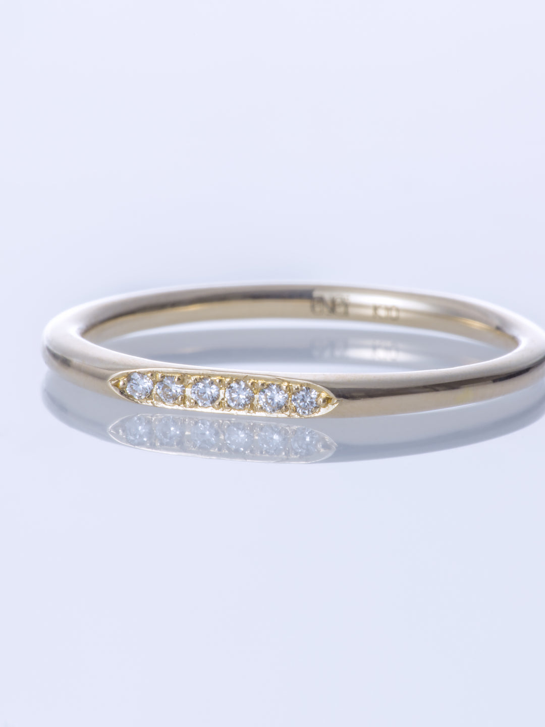 SURFACE MELEE DIAMOND MIRROR SLIM RING
