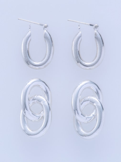 ANTWERP TRIPLE PIERCED EARRING