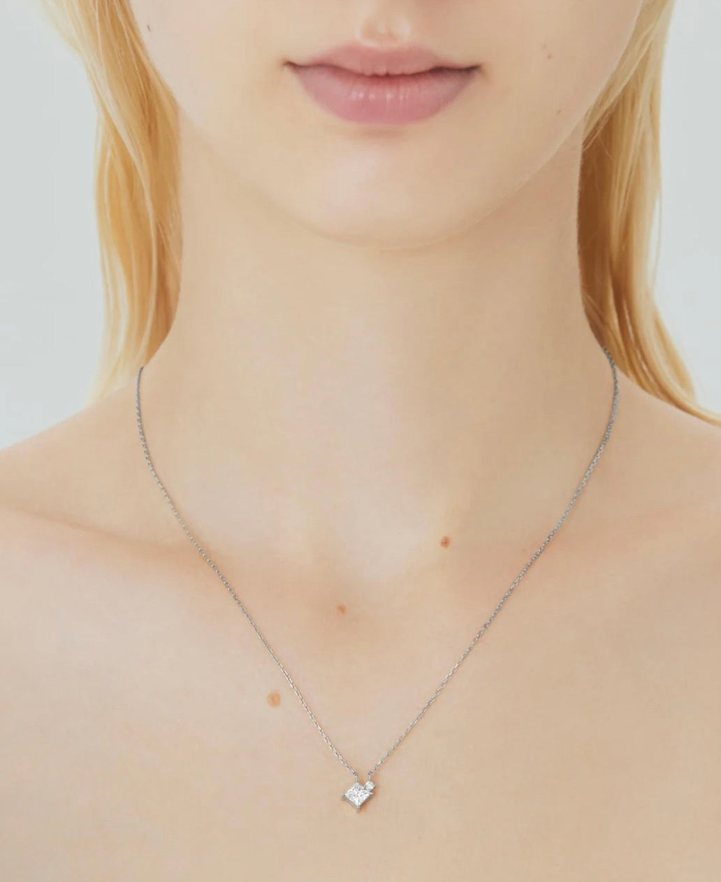 TWO PT850 0.5CT PRINCESS NECKLACE