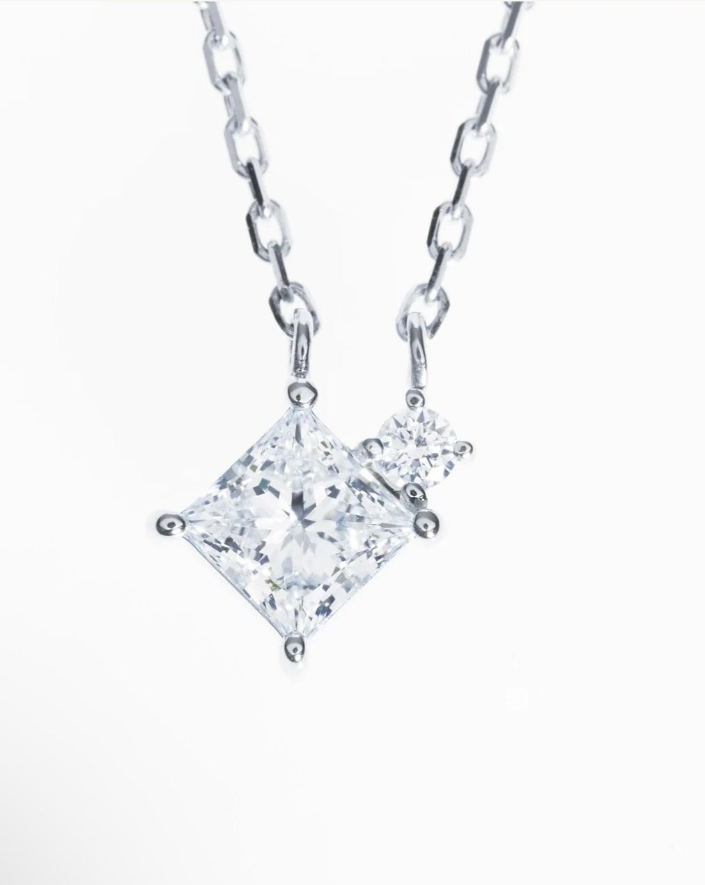 TWO PT850 0.5CT PRINCESS NECKLACE