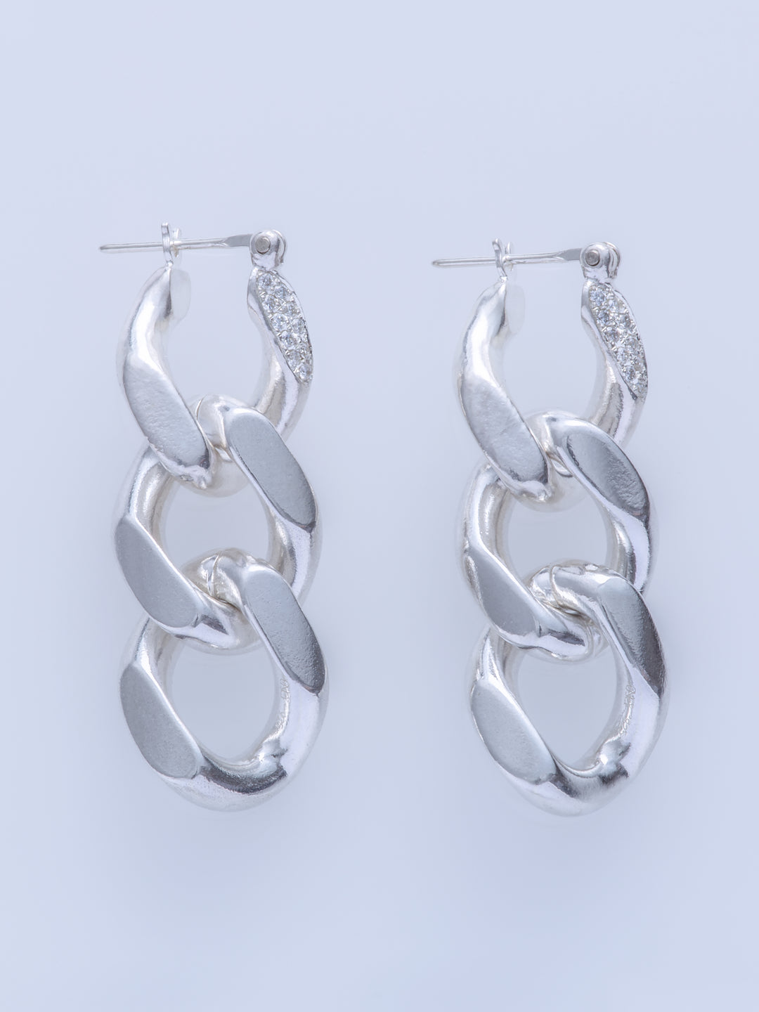 KIHEI MELEE DIAMOND TRIPLE PIERCED EARRINGS