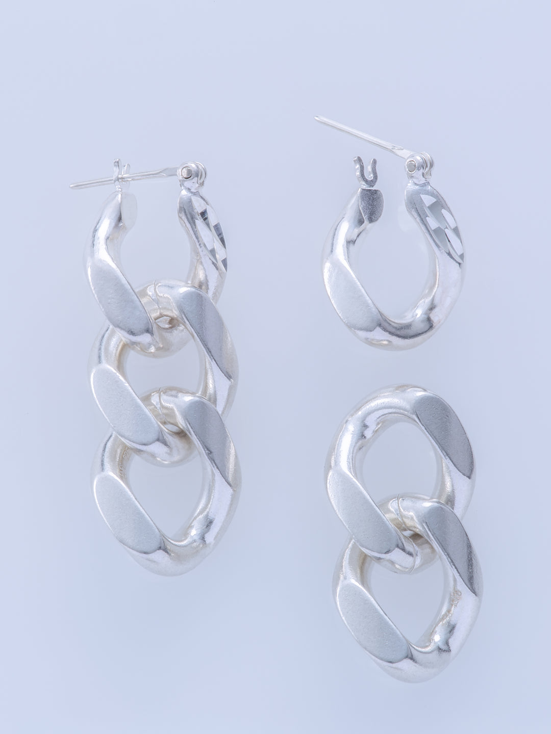 KIHEI DESIGN CUT TRIPLE PIERCED EARRINGS