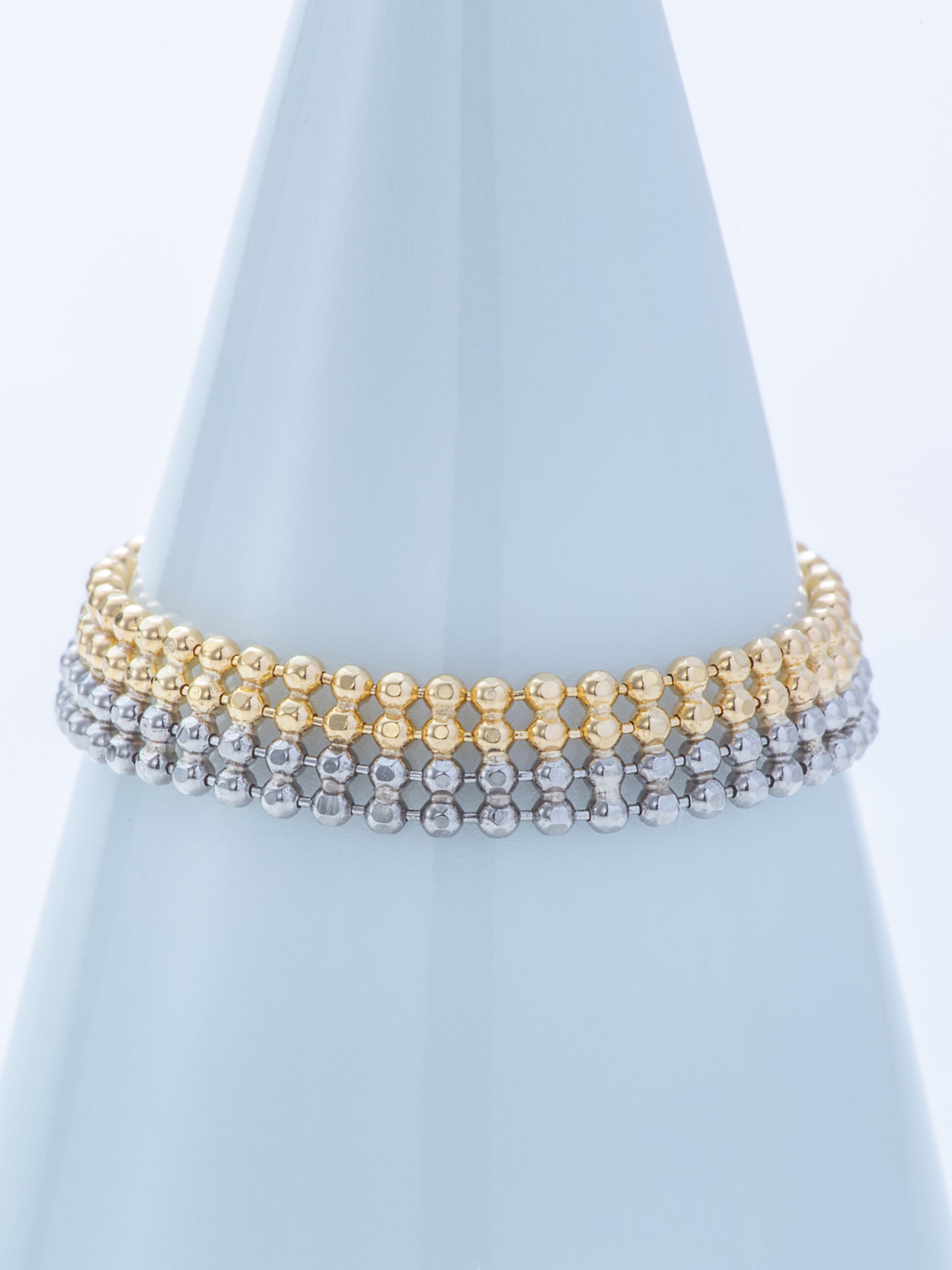 PIXEL VERTICAL SYMMETRY RING TETRA